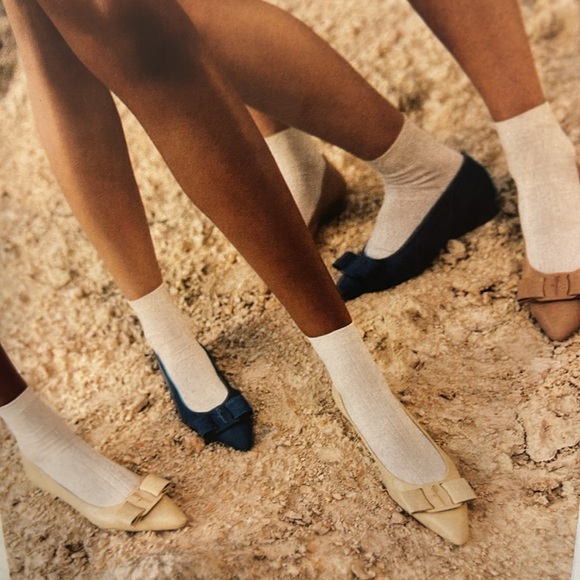 EXPRESS Cute Satin Flats. Size 9. (8 1/2 Ok) Pretty Bling Bow Front - Picture 8 of 10